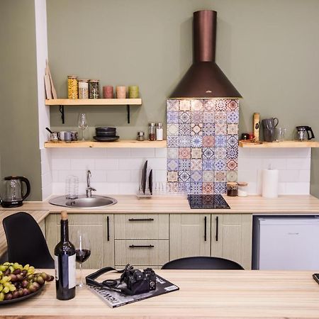 Hotelise I Bells-Of-Ireland Apartment 예레반 외부 사진