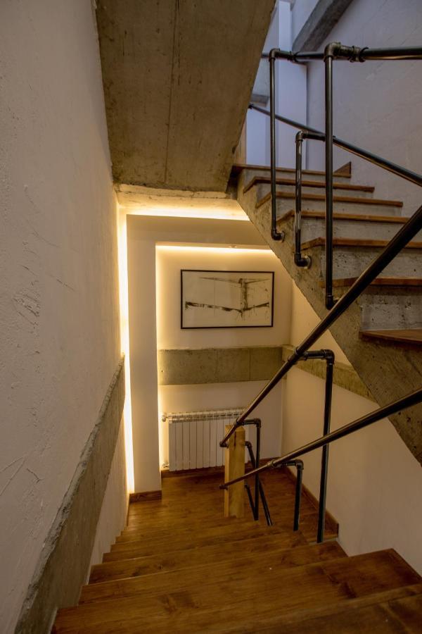 Hotelise I Bells-Of-Ireland Apartment 예레반 외부 사진