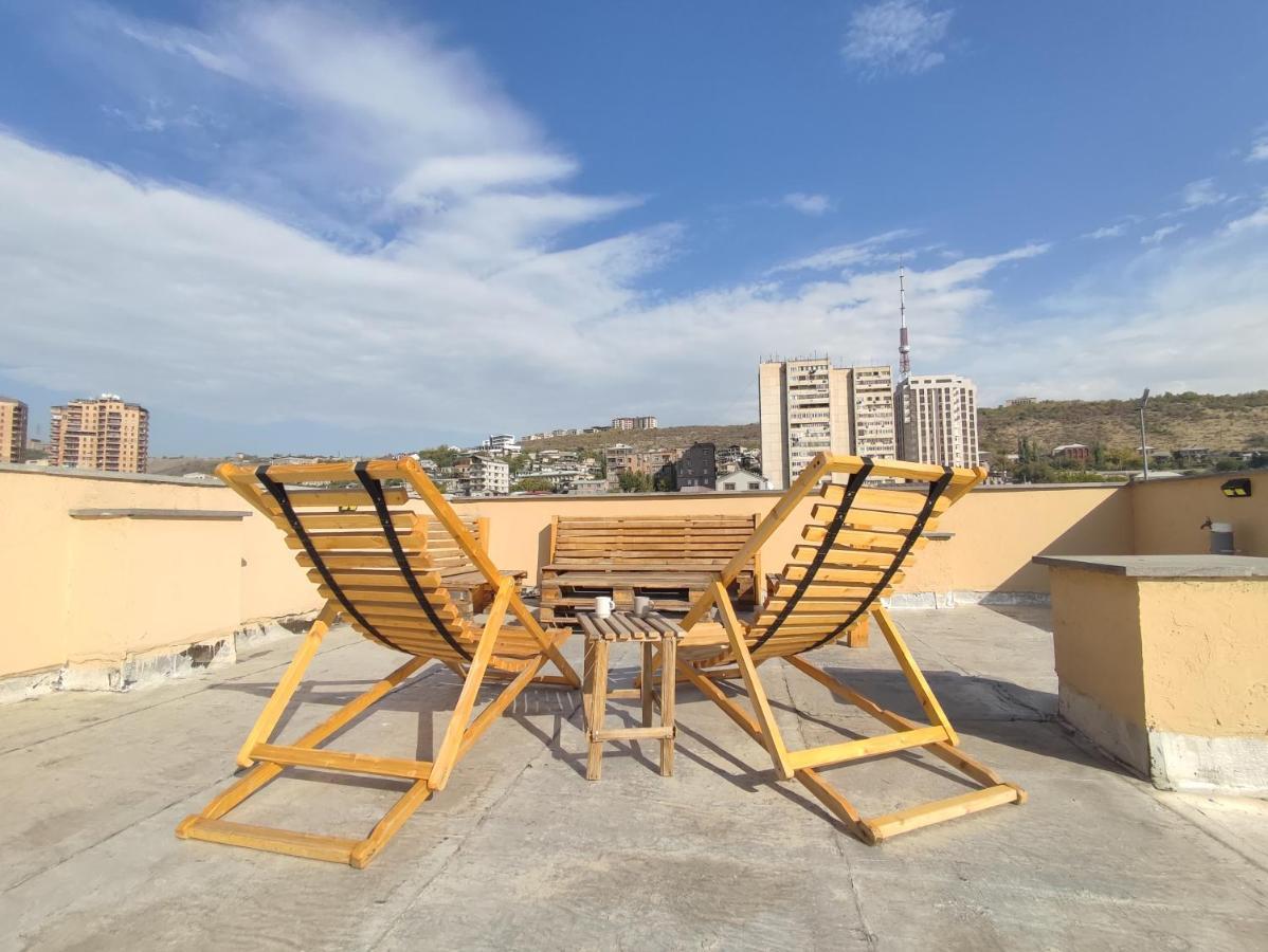Hotelise I Bells-Of-Ireland Apartment 예레반 외부 사진
