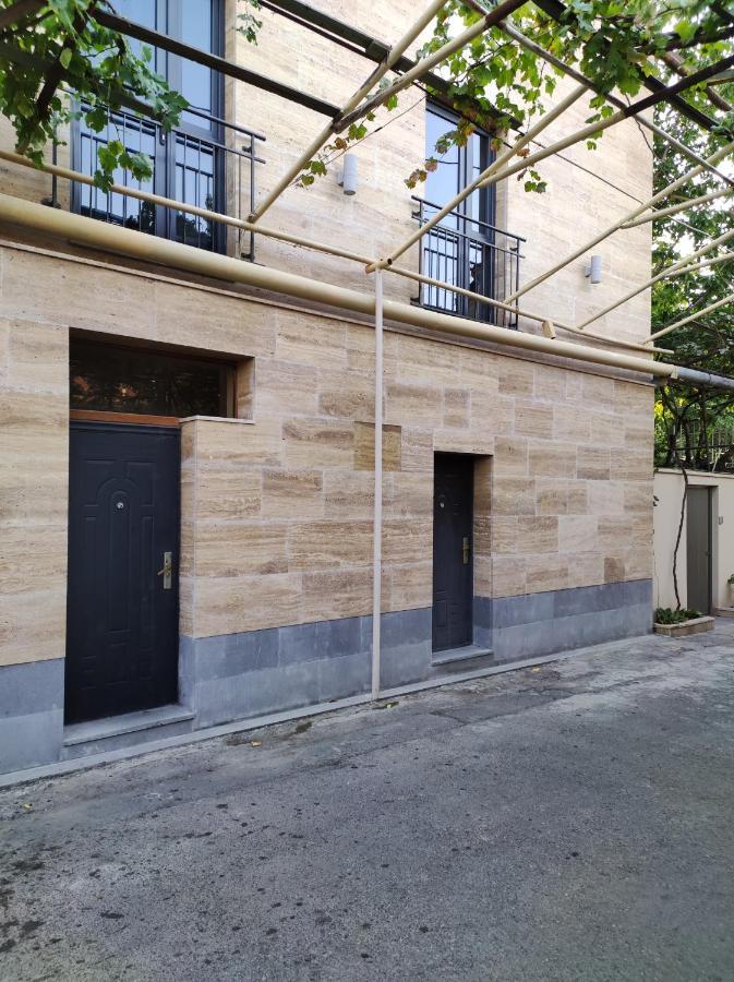 Hotelise I Bells-Of-Ireland Apartment 예레반 외부 사진