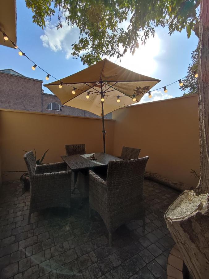Hotelise I Bells-Of-Ireland Apartment 예레반 외부 사진